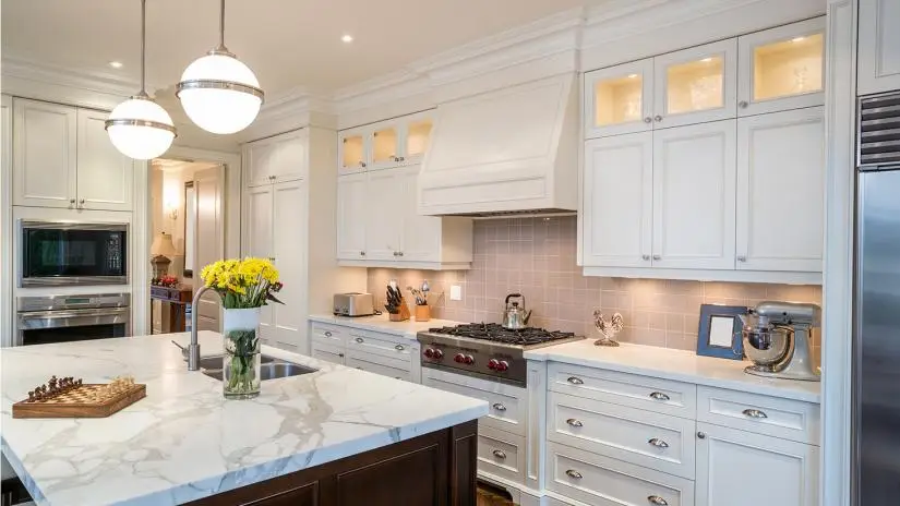 A kitchen hood vent keeps the air in your kitchen clean and safe to breathe. In the market for a new one? We have tips to help you choose the right vent.